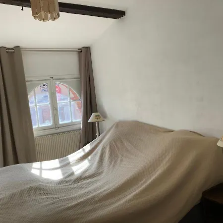 Centre: T2 Bis Dans Immeuble Historique